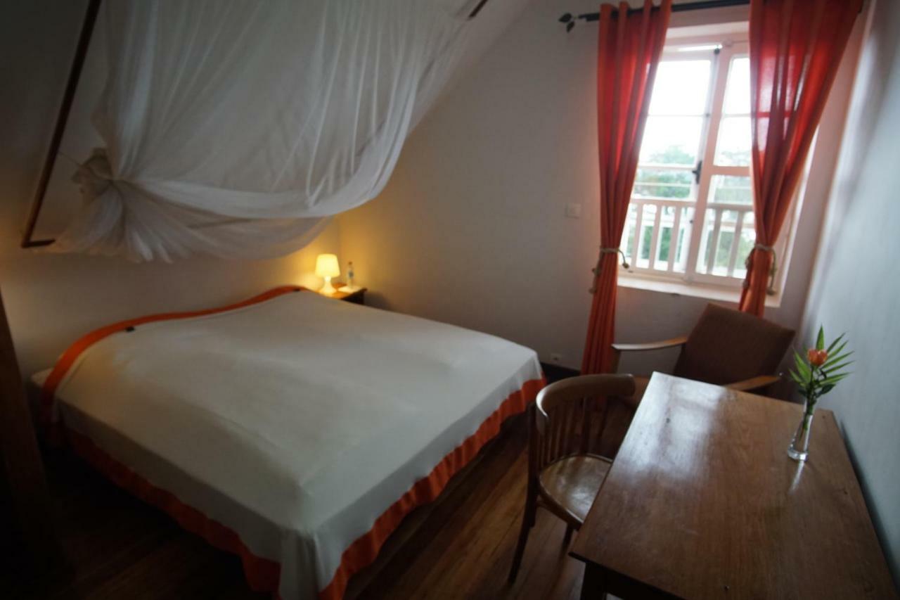 Hotel Lovasoa 4C Antsirabe Zewnętrze zdjęcie